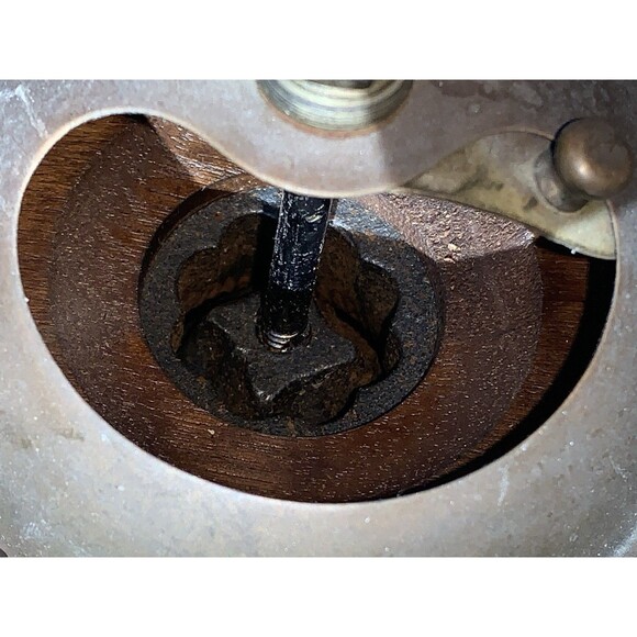 Antique Rare UNIQUE Hand Mill Brass Metal Vintage Wood Coffee Grinder Millstones - Picture 6 of 12